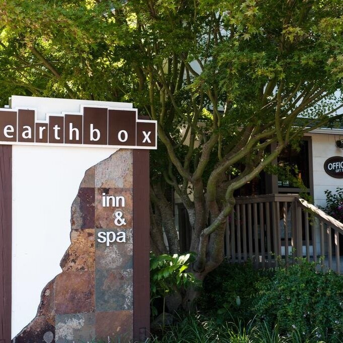 Earthbox Inn & Spa